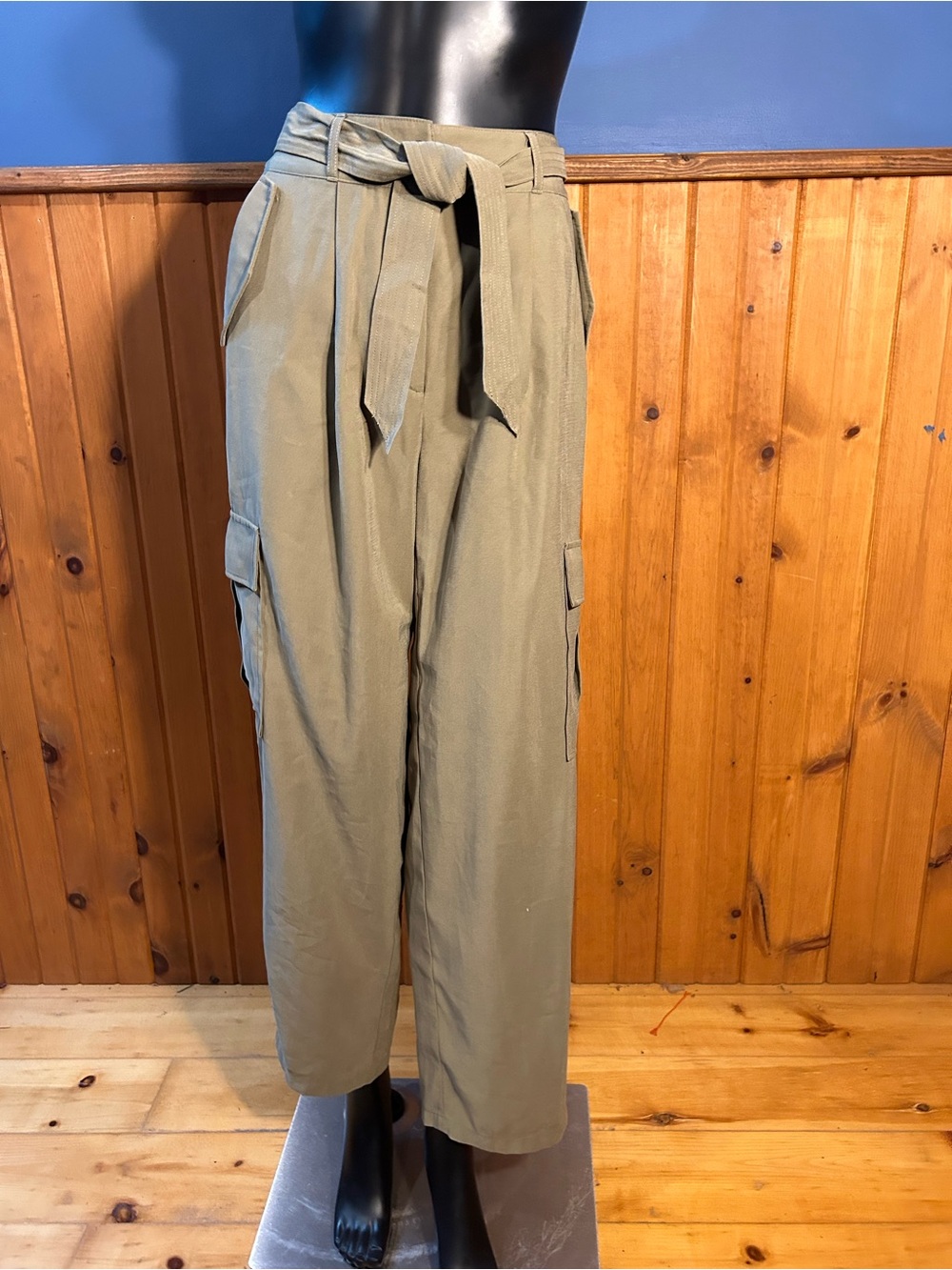 NWT. High-Rise Olive Cargo Tie-Waist Pants